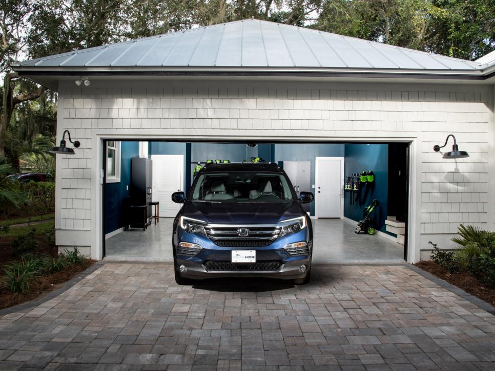 Turn Your Garage into a Fully Functioning Workshop